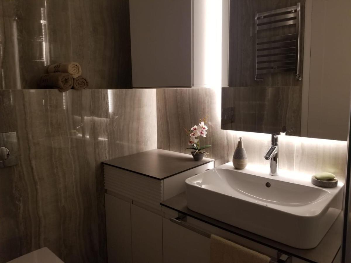 Azura Residence - New Luxury Apartment Beograd Bagian luar foto