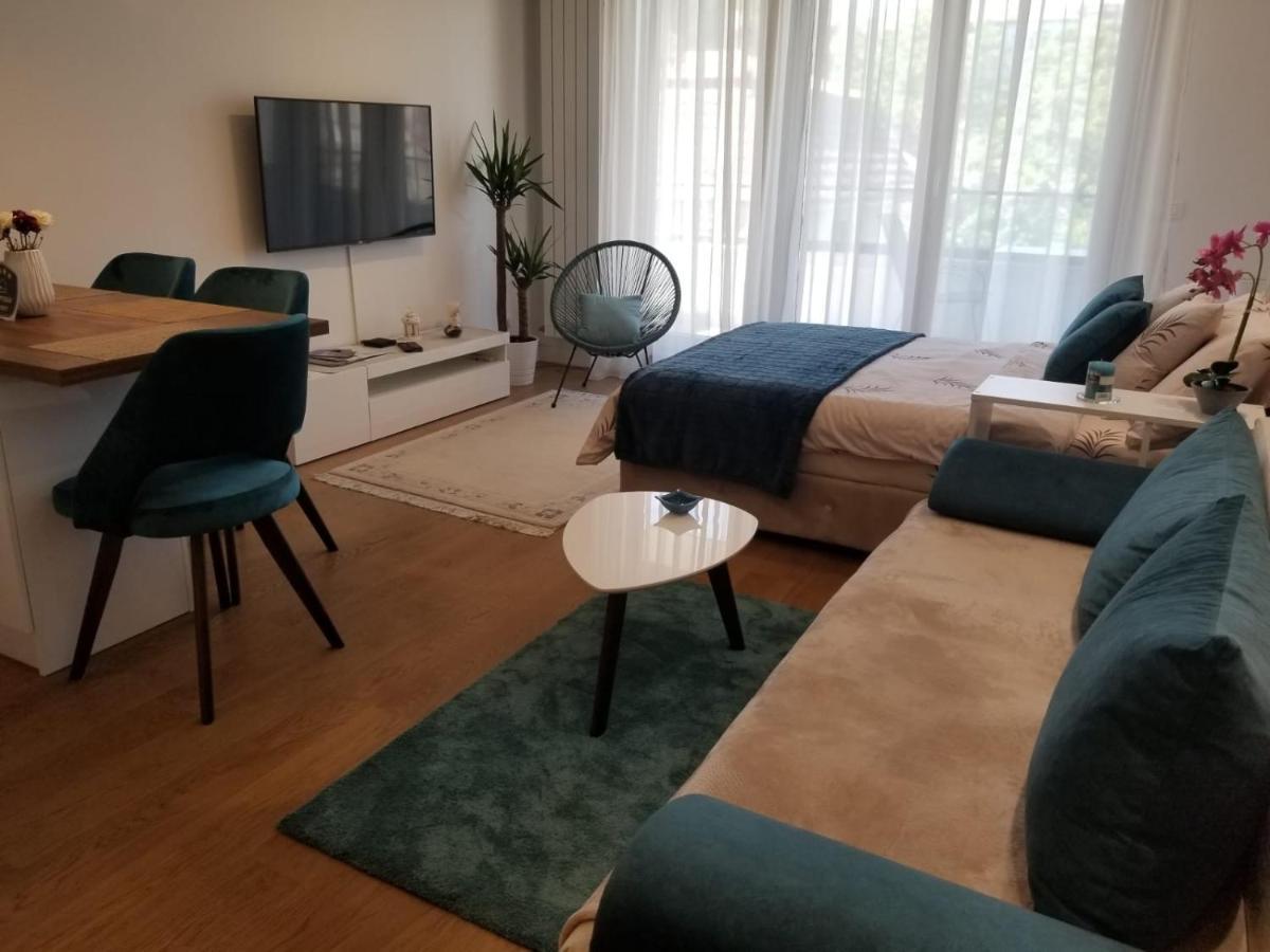 Azura Residence - New Luxury Apartment Beograd Bagian luar foto